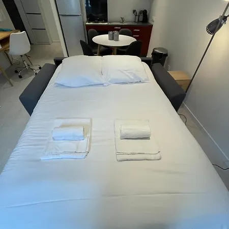 Le Studieux Fouriaux Apartment